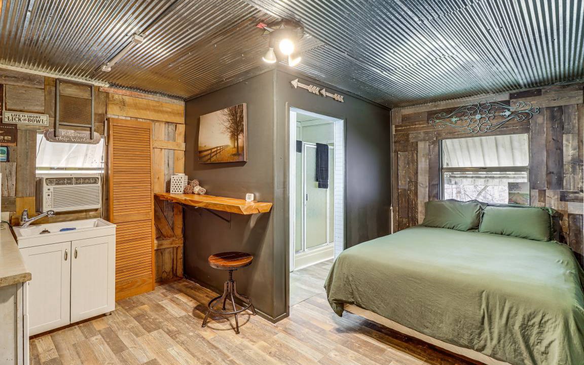 Photo of Bedroom in Jasper