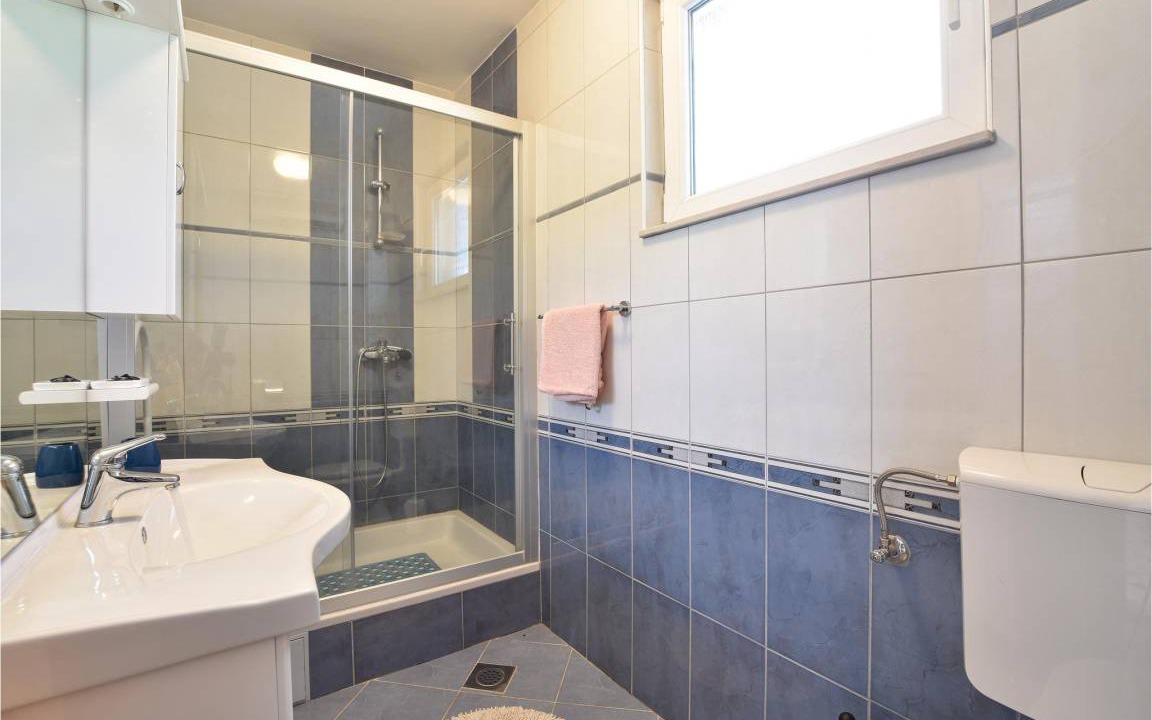 Photo of Bathroom in Dicmo