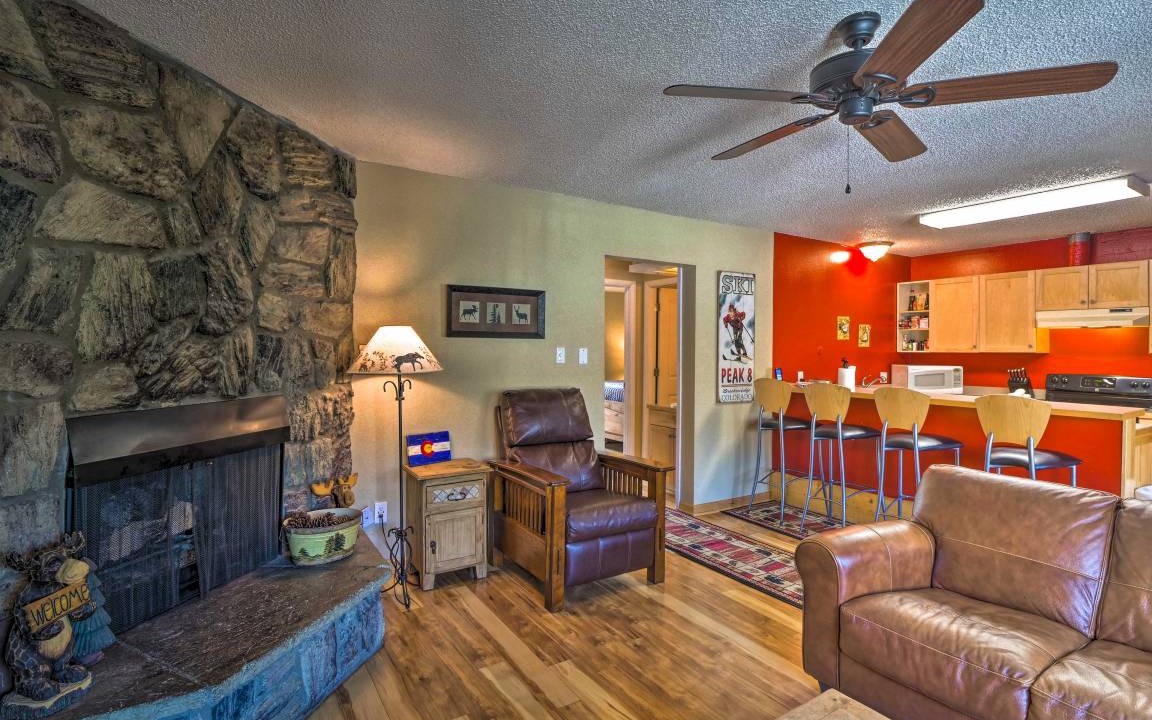 Photo of Livingroom in Historic District