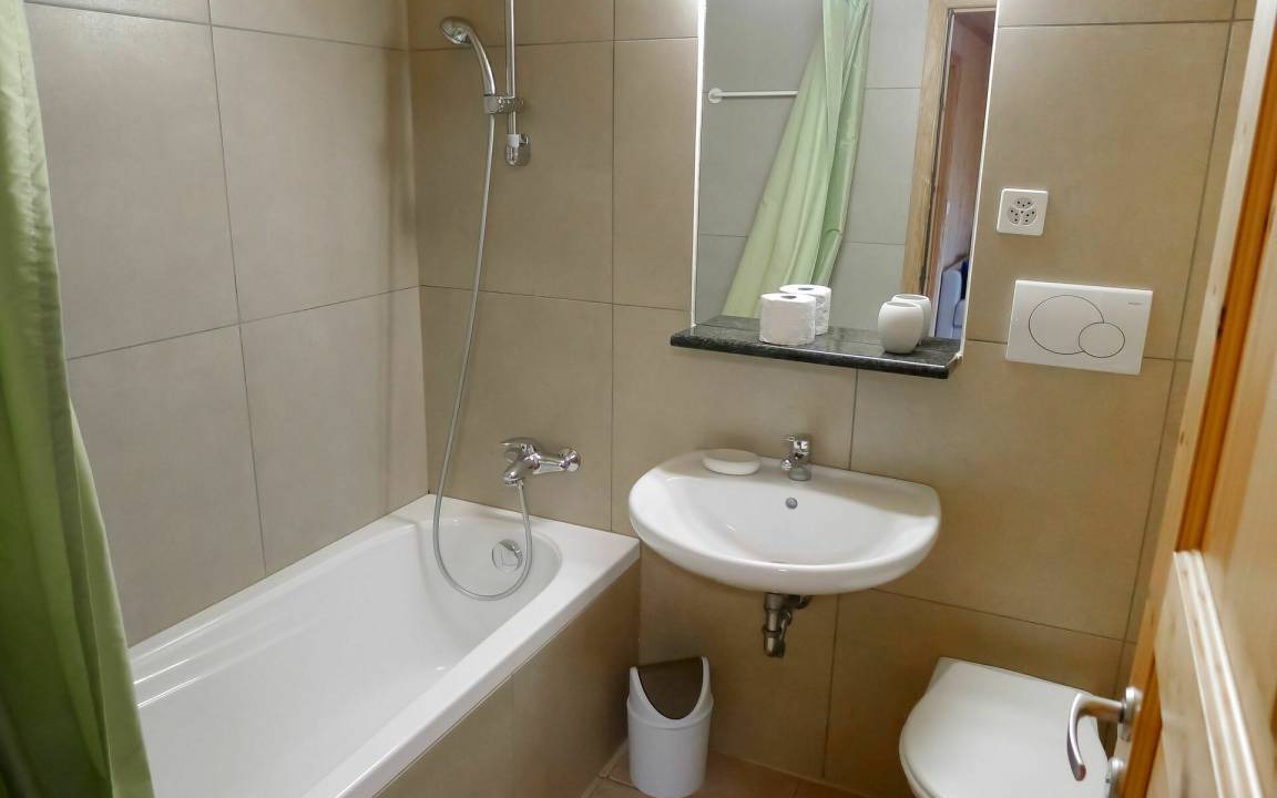 Photo of Bathroom in Cunter