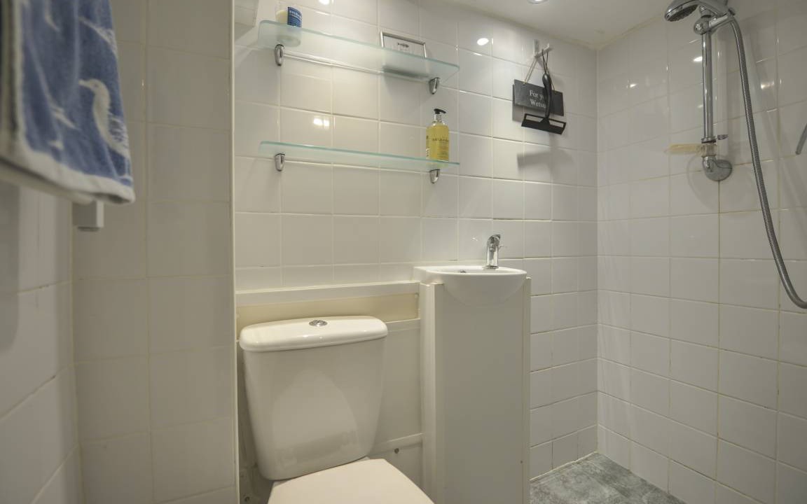 Photo of Bathroom in Portwrinkle