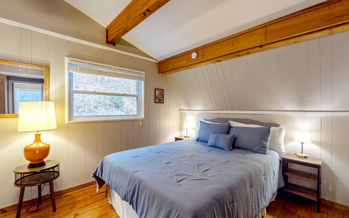 Photo of Bedroom in Bryson City