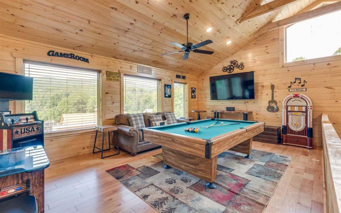 Photo of Others in White Oak Lodge
