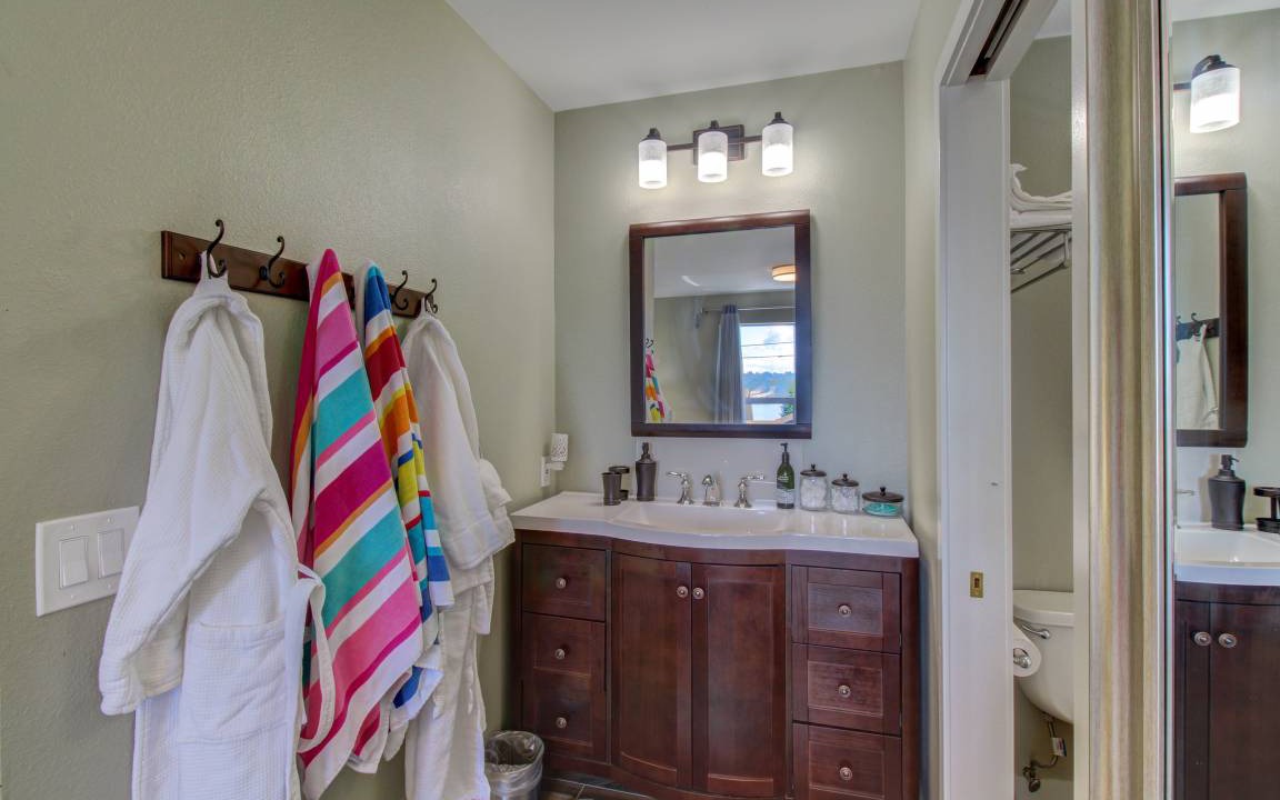 Photo of Bathroom in Mercer Island