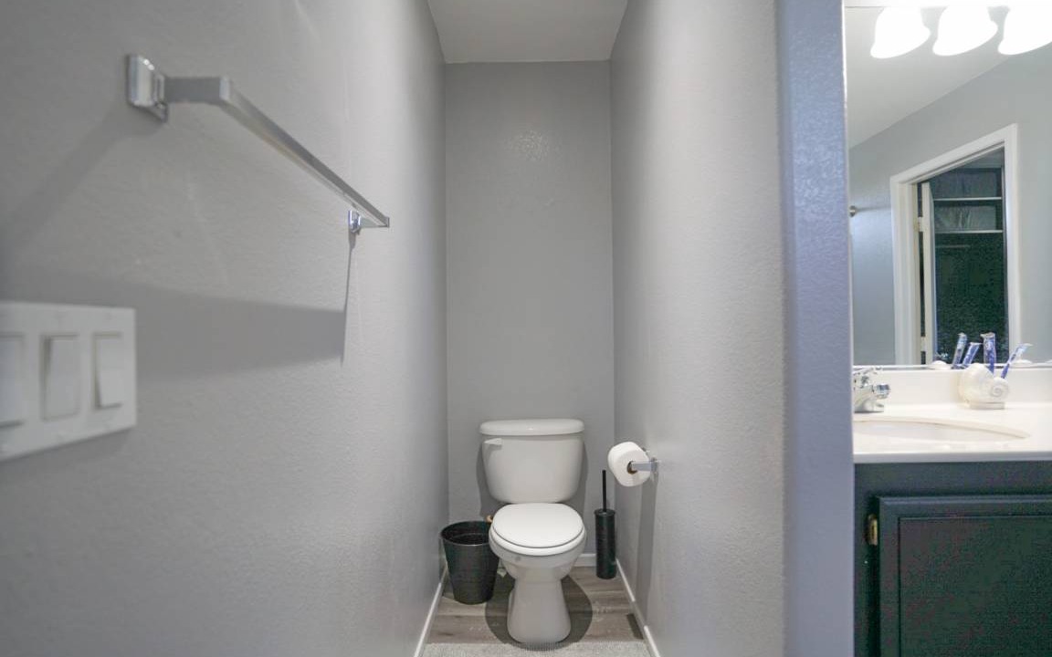 Photo of Bathroom in North Las Vegas