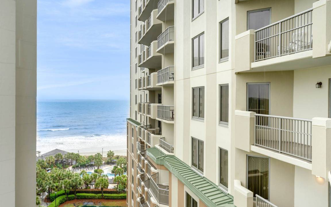 Photo of Patio Balcony in Arcadian Shores