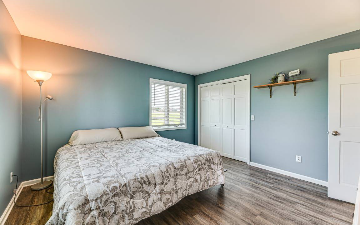 Photo of Bedroom in Teall Beach