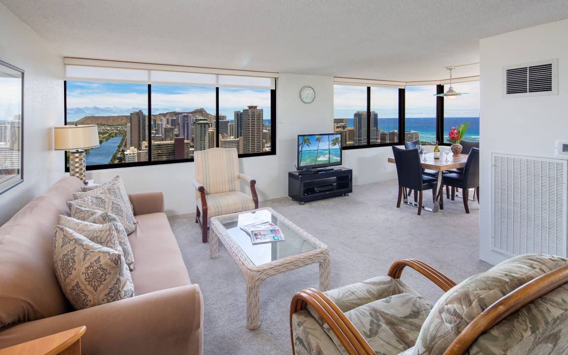 Photo of Livingroom in Waikiki