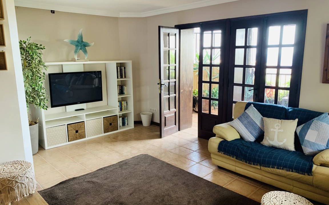 Photo of Livingroom in Tias