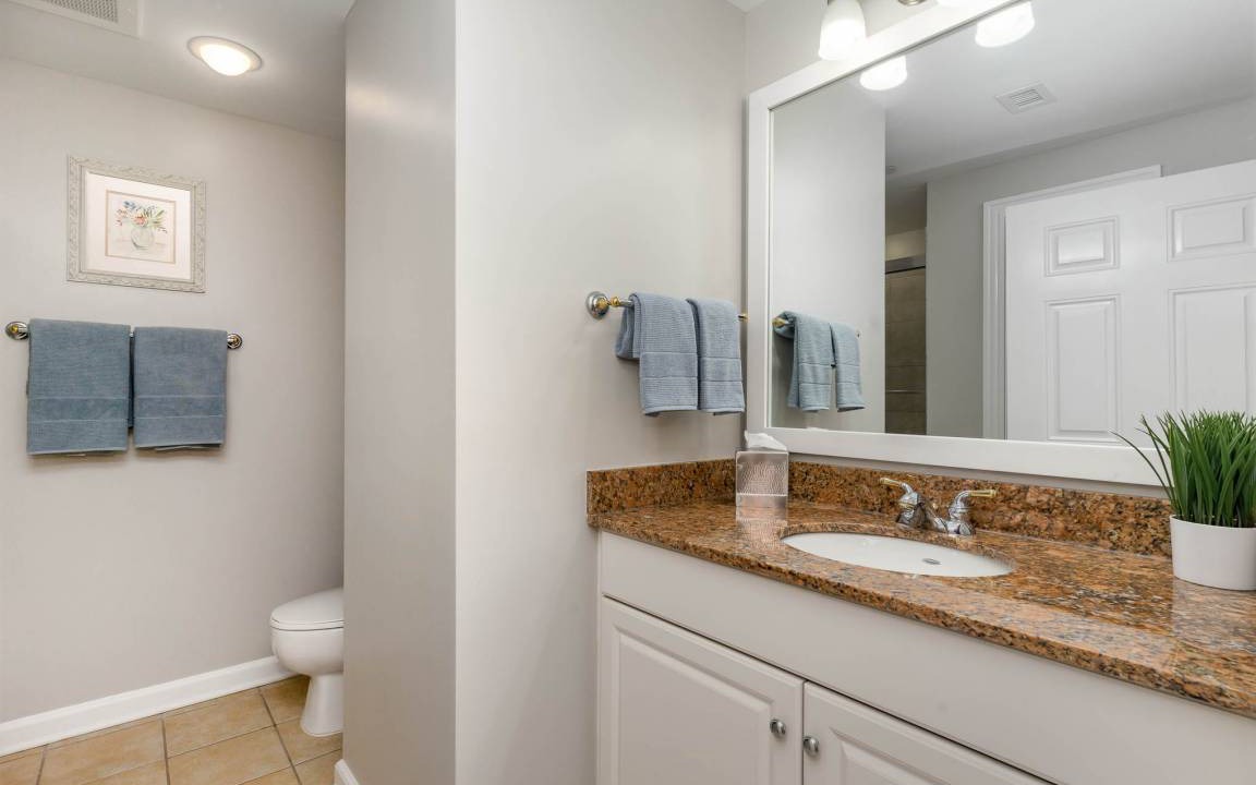 Photo of Bathroom in Arcadian Shores