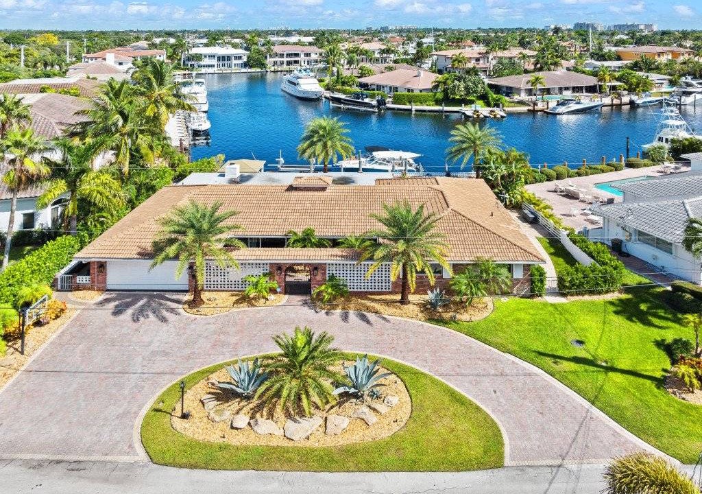 Photo of Others in Lighthouse Point