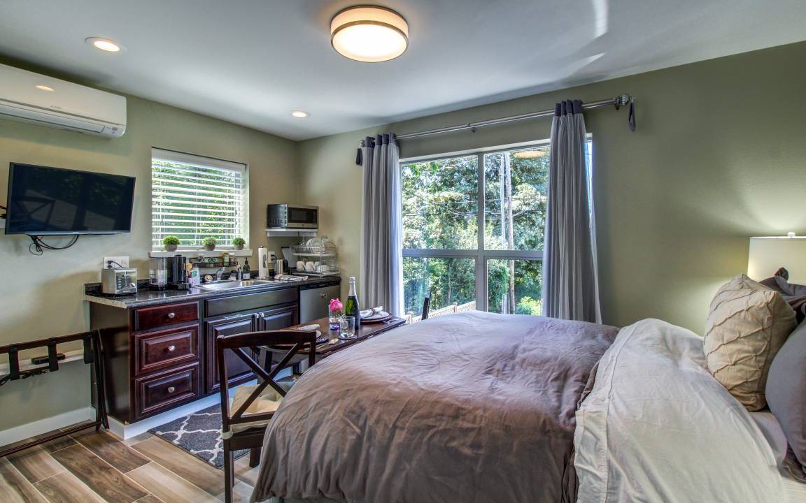 Photo of Others in Mercer Island