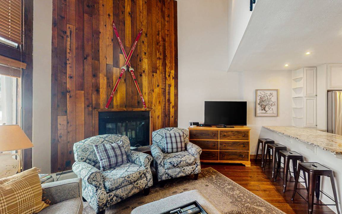 Photo of Livingroom in Eagle-Vail
