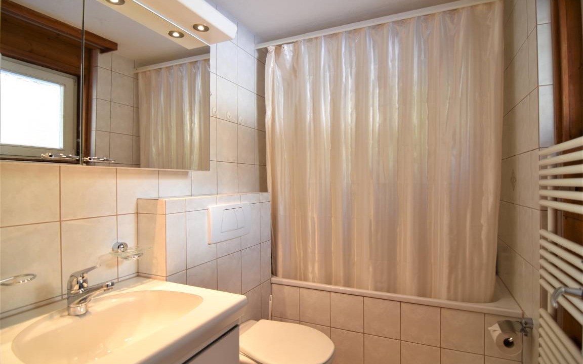 Photo of Bathroom in Savognin