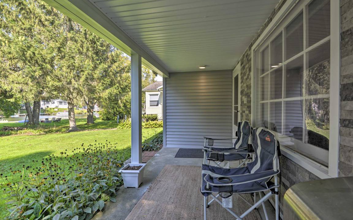 Photo of Patio Balcony in Homer