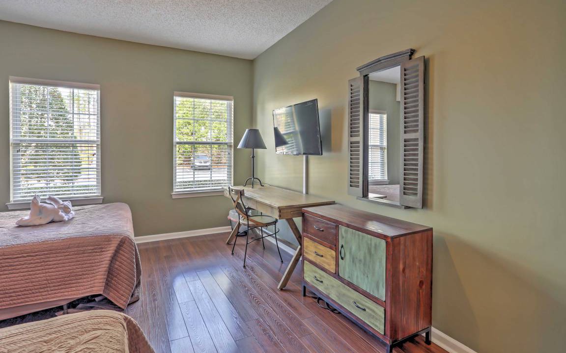 Photo of Bedroom in Red Hill