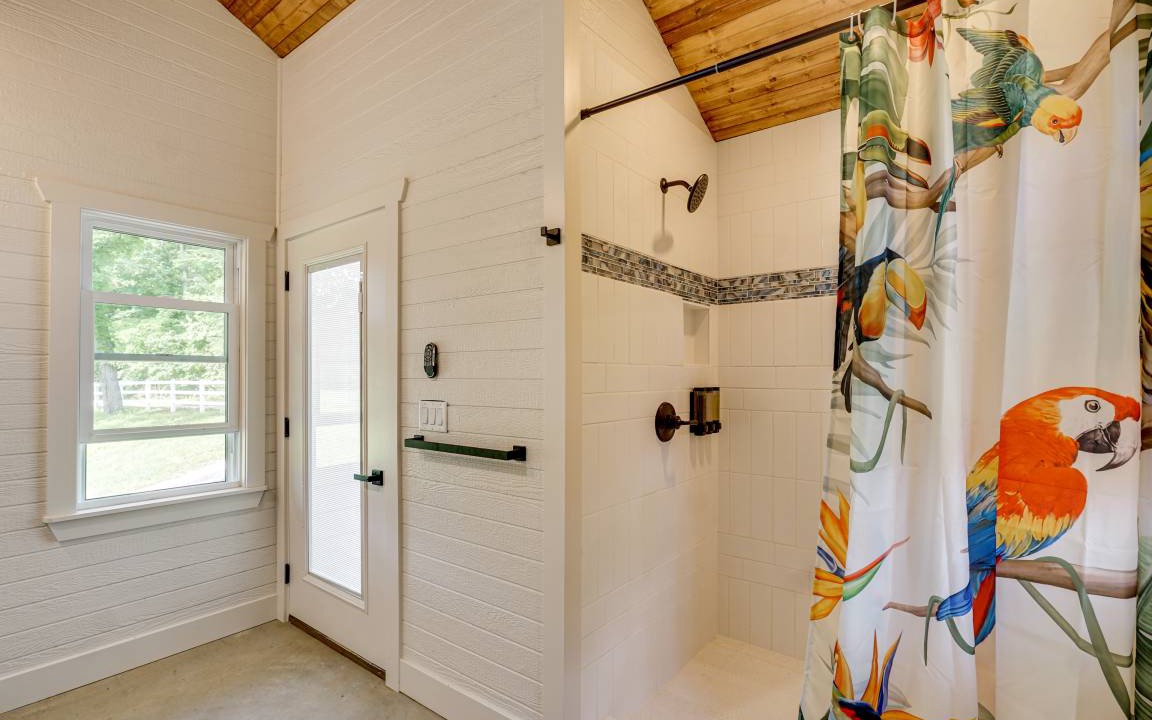 Photo of Bathroom in Camdenton