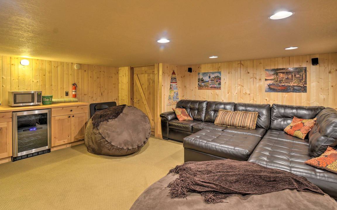 Photo of Livingroom in Port Angeles