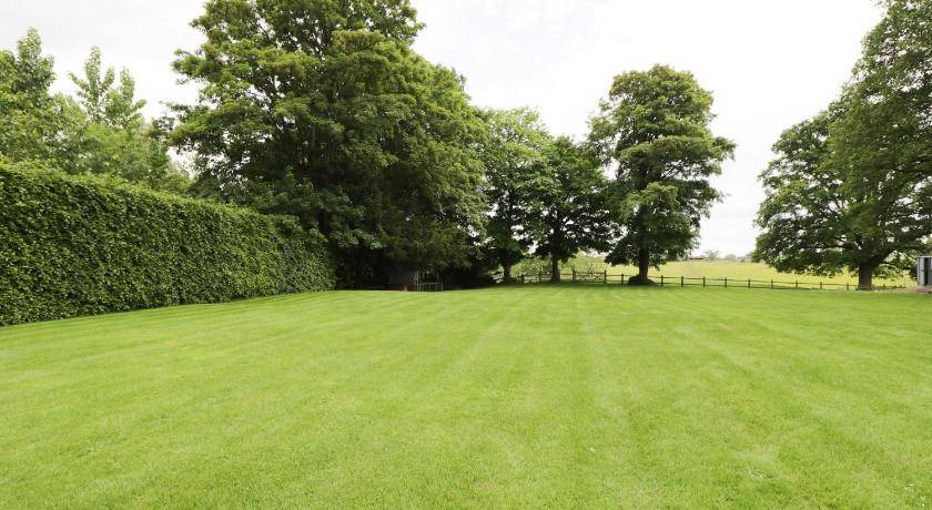 Photo of Others in Westonbirt