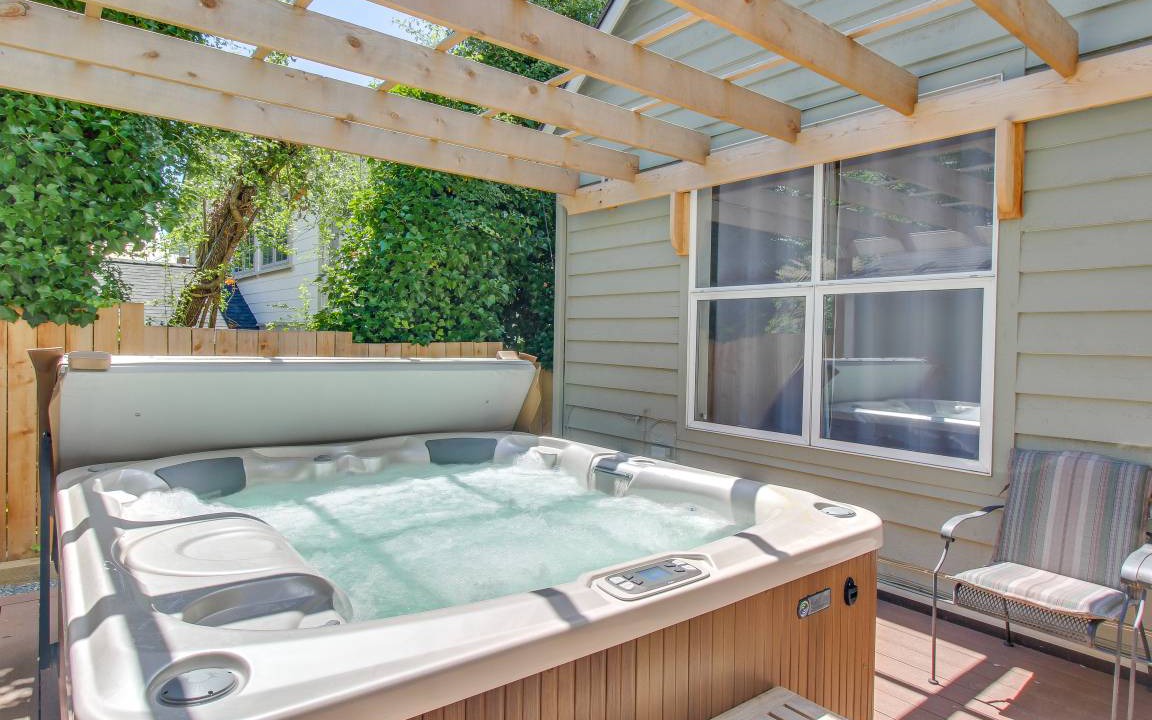 Photo of Patio Balcony in Mercer Island