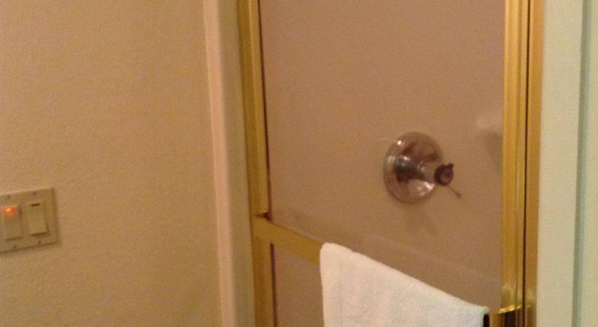 Photo of Bathroom in Aurora