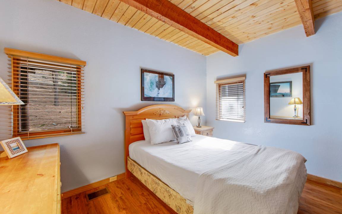 Photo of Bedroom in Fern Valley