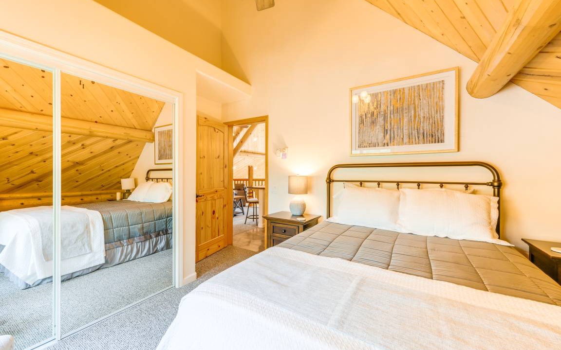 Photo of Bedroom in Shaver Lake
