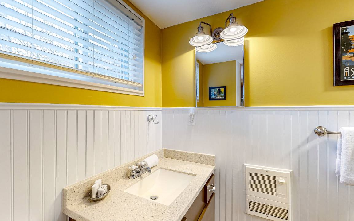 Photo of Bathroom in Bryson City
