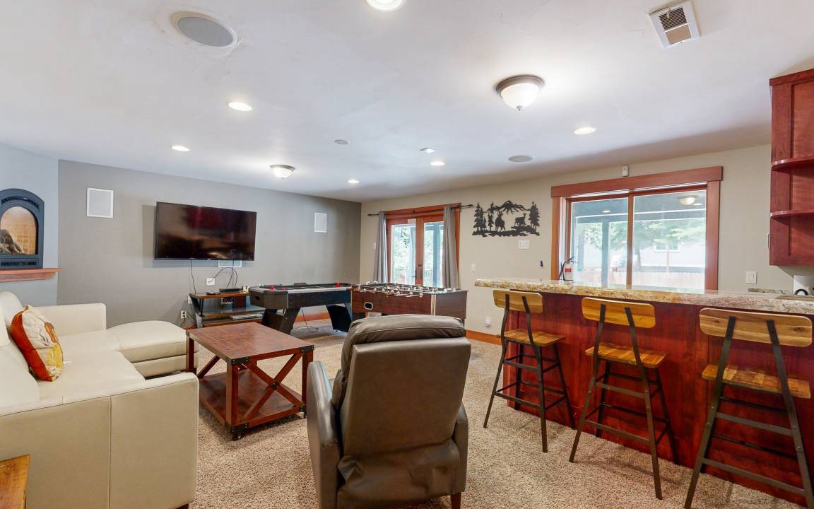 Photo of Others in Country Club Estates