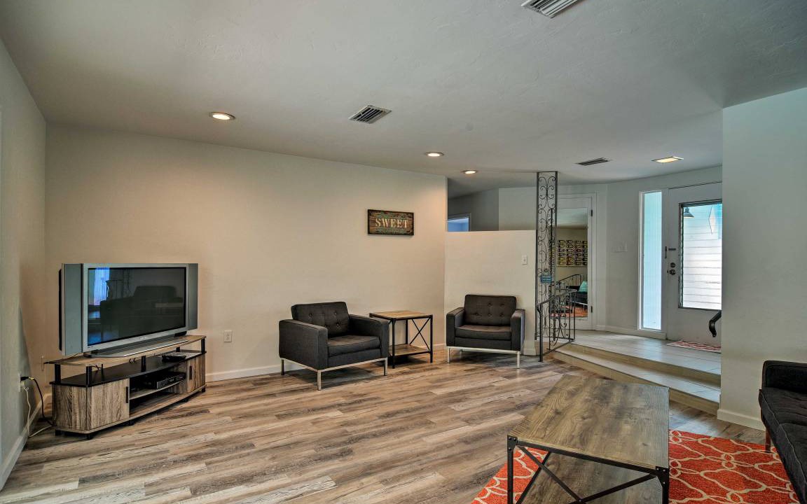 Photo of Livingroom in Trailer Estates