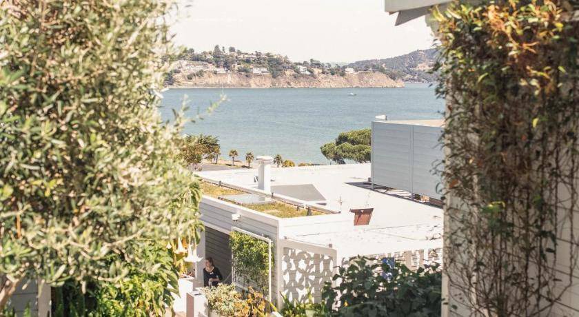 Photo of Others in Sausalito