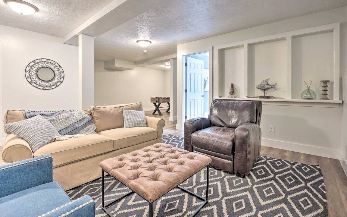 Photo of Livingroom in Lake Michigan Beach