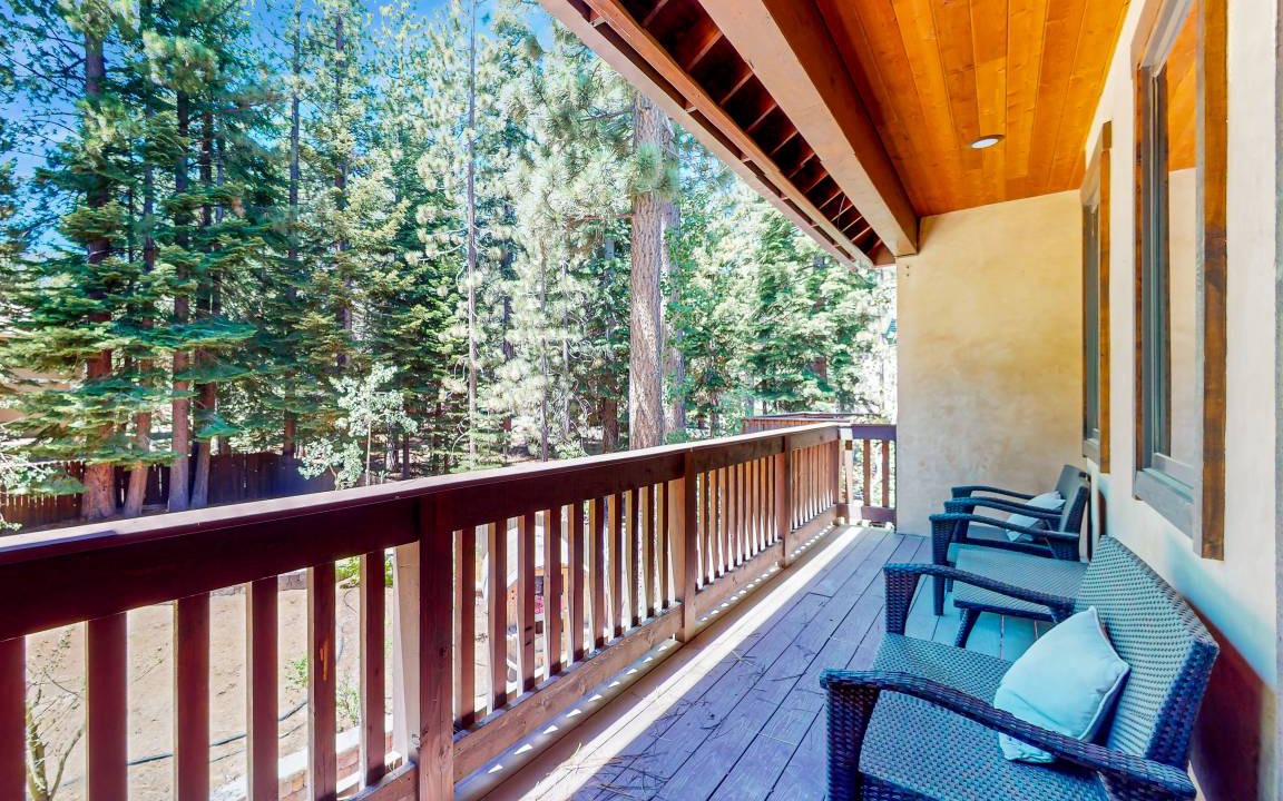 Photo of Patio Balcony in North Upper Truckee