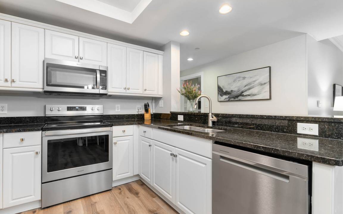 Photo of Kitchen in Arcadian Shores