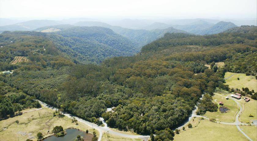 Photo of Others in Springbrook