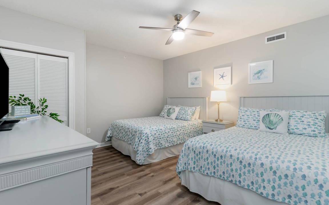 Photo of Bedroom in Arcadian Shores