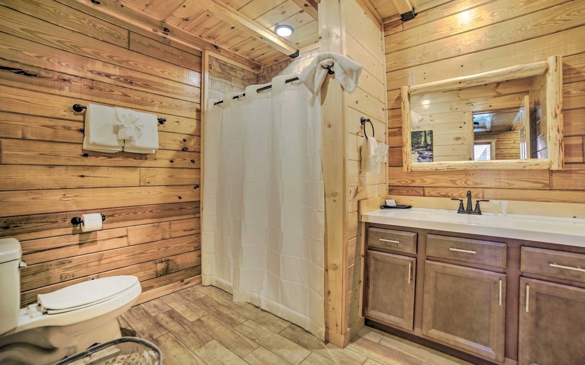 Photo of Others in White Oak Lodge