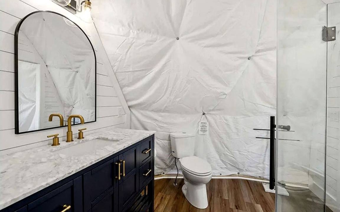 Photo of Bathroom in Smithville