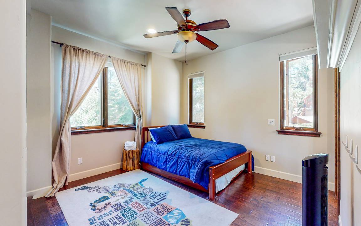 Photo of Bedroom in North Upper Truckee
