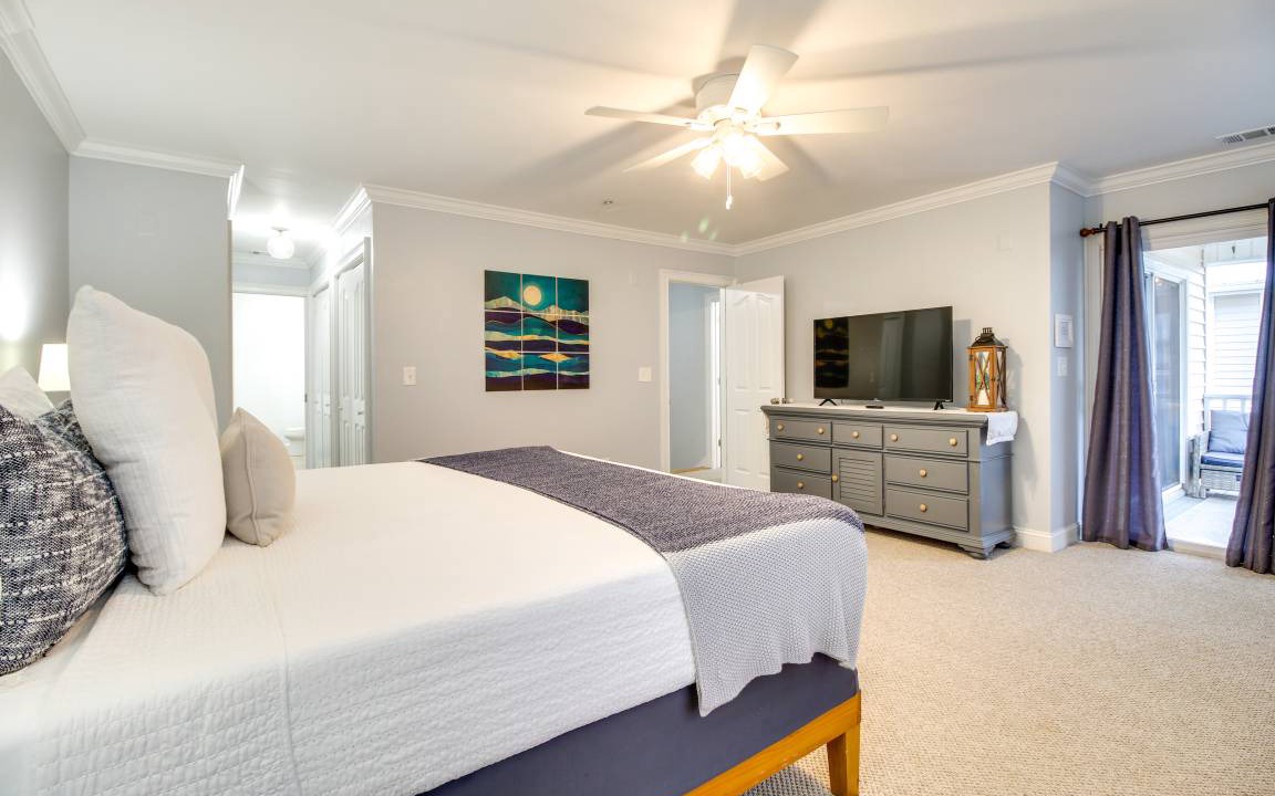 Photo of Bedroom in Tybee Island