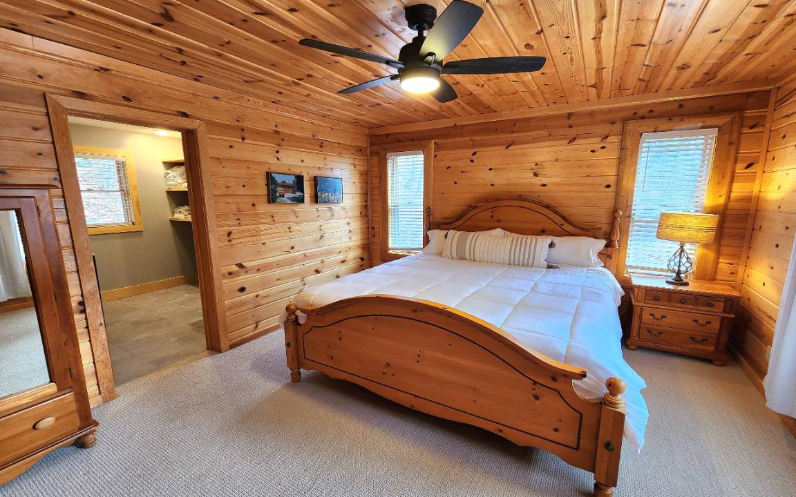 Photo of Bedroom in Harbor Springs