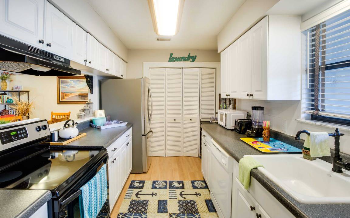Photo of Kitchen in Saint Simons Island