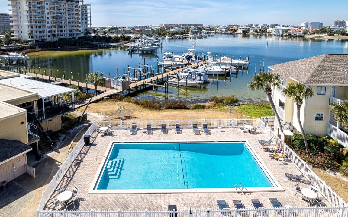 Photo of Patio Balcony in Holiday Isle