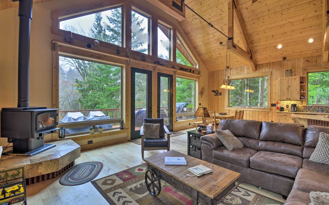 Photo of Livingroom in Port Angeles