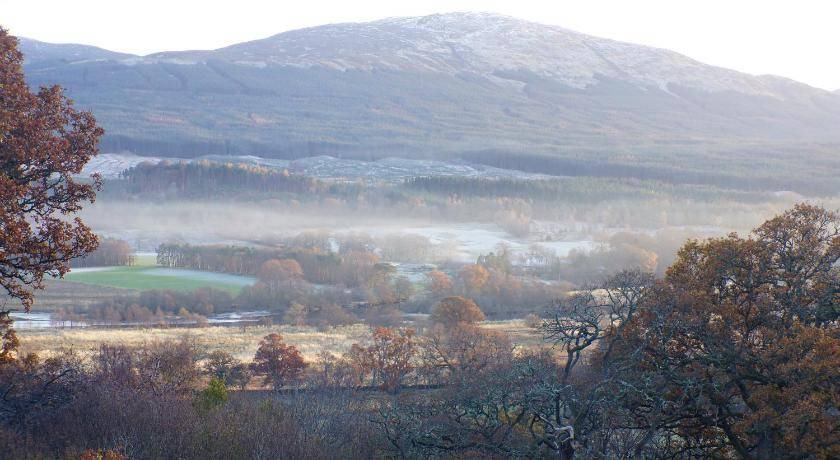 Photo of Others in Killin