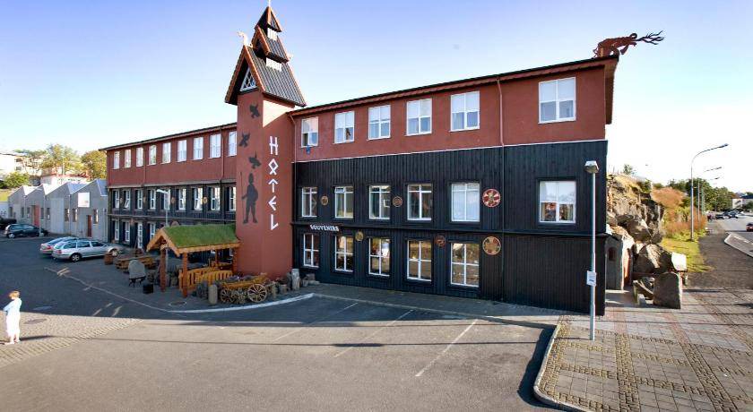 Photo of Others in Hafnarfjordur