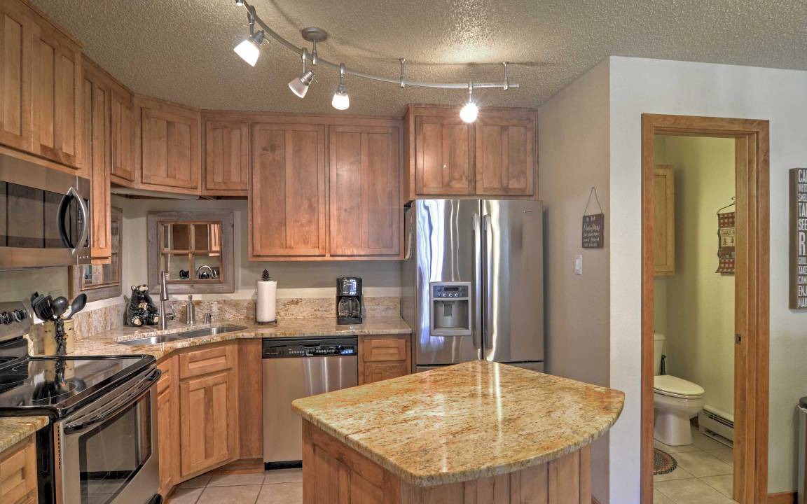 Photo of Kitchen in Red River