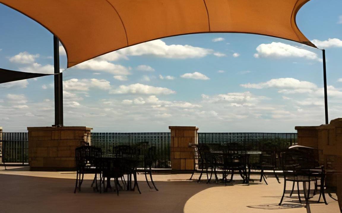 Photo of Others in Oread