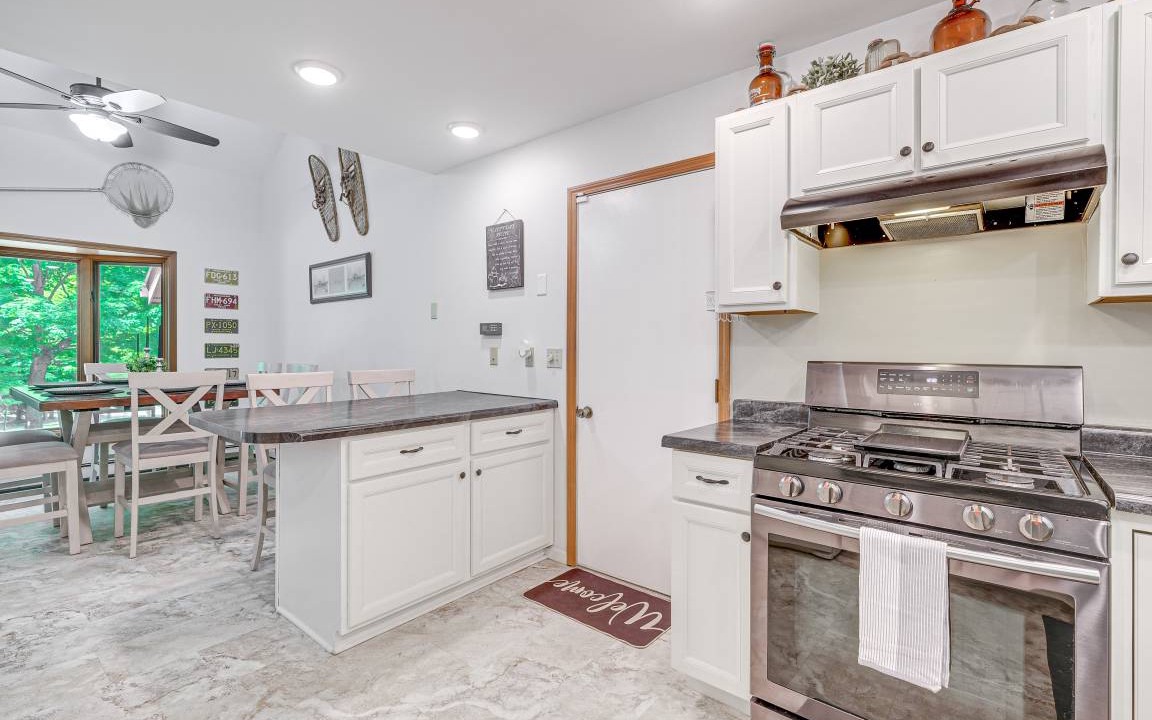 Photo of Kitchen in Alden
