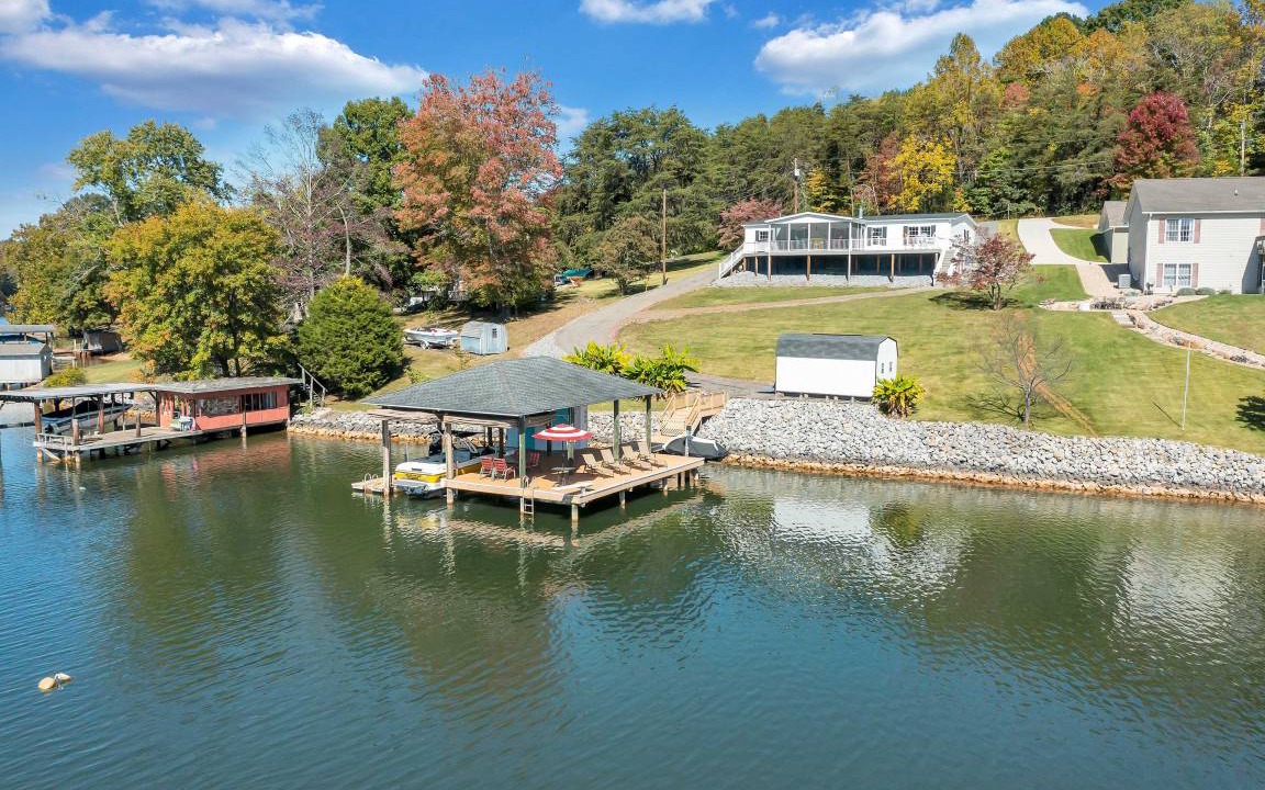 Photo of Outdoor in Moneta